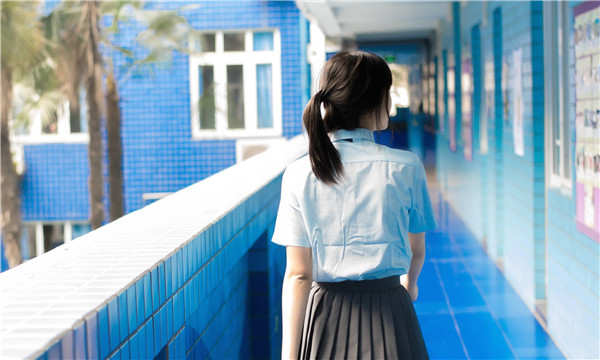 灌云如何找到一个可以帮助我生孩子的女人？
